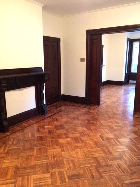 Living room - 251 School St