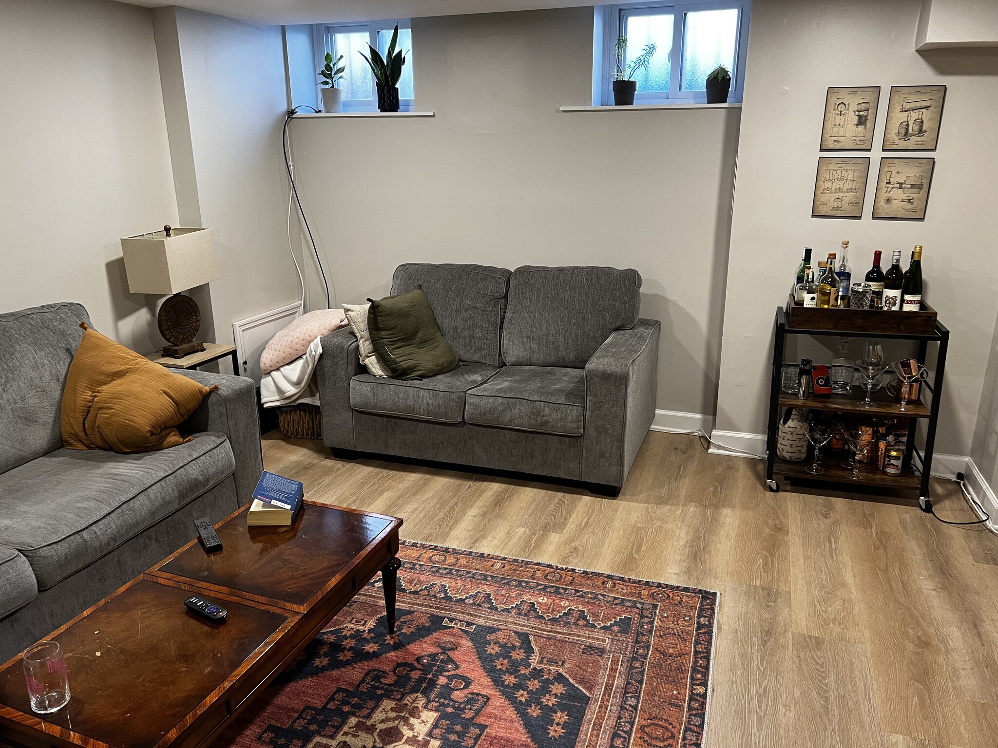 Building Photo - 1424 Catharine St