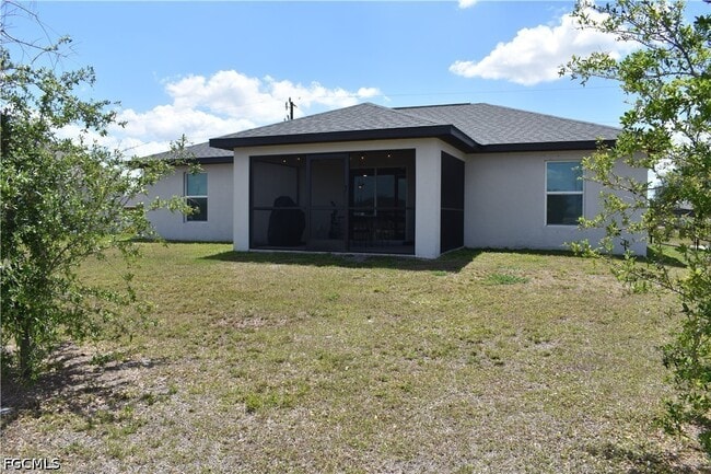 Building Photo - 117 NW 23rd Terrace