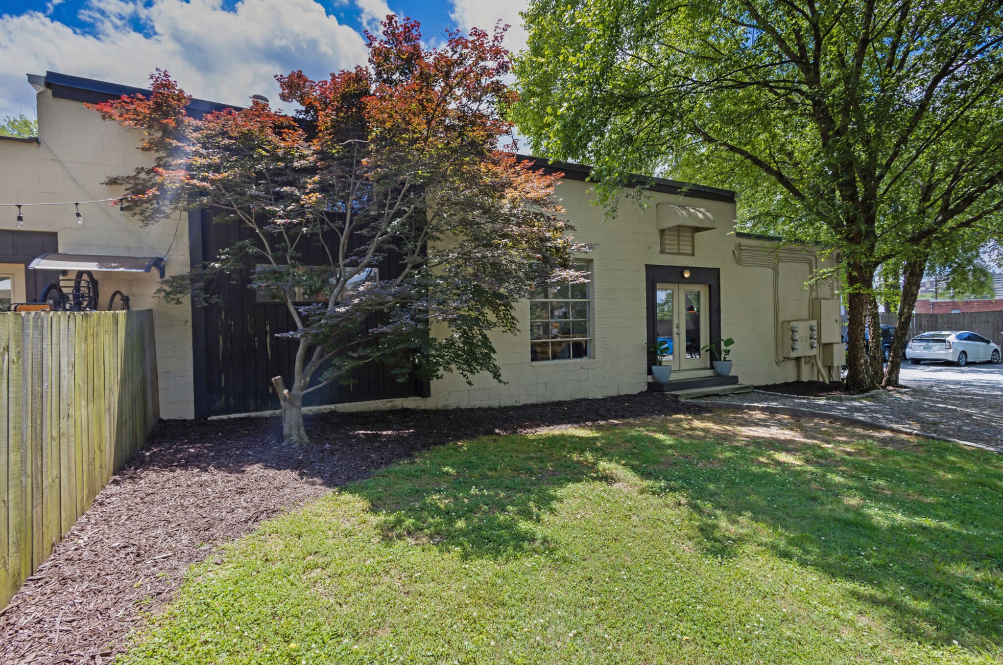 Building Photo - 510 Edgewood Ave NE