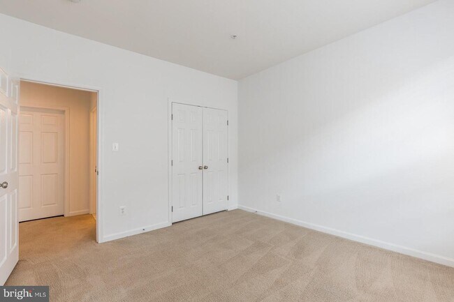 Building Photo - 2376 Merseyside Dr