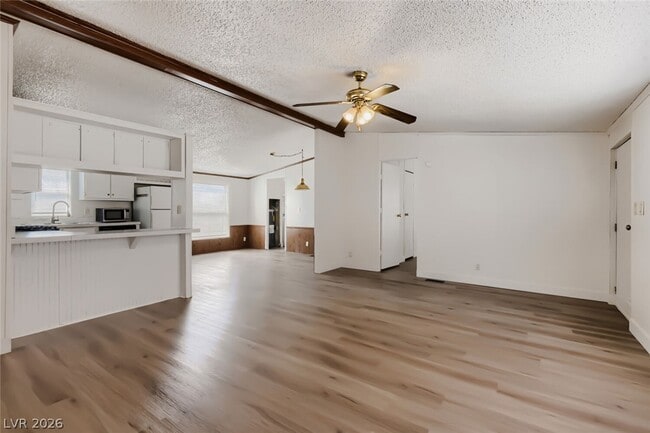 Building Photo - 6105 Berthelot Ln