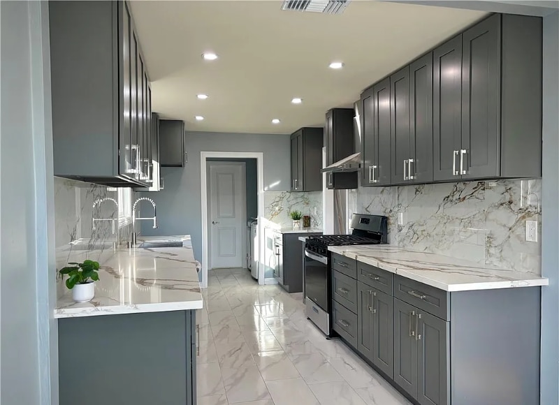 Building Photo - 16014 Horace St