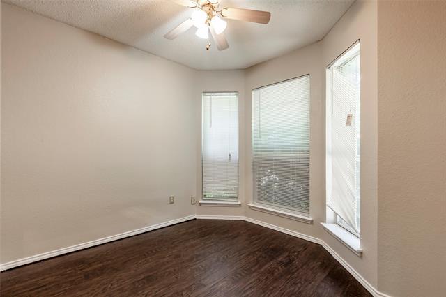 Building Photo - 845 Applewood Dr