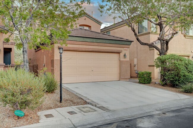 Building Photo - Three Bedroom Home in Spring Mountain Ranch