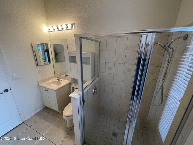 Building Photo - 4858 Chastain Dr
