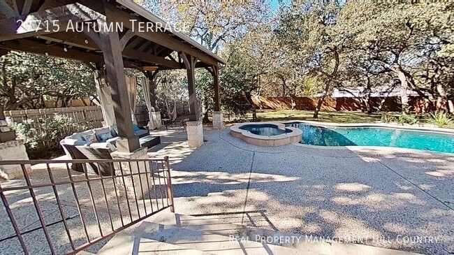 Building Photo - 27715 Autumn Terrace