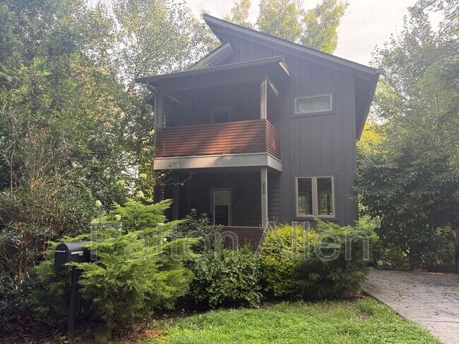 Building Photo - 92 Hibriten Dr