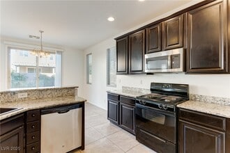 Building Photo - 6368 Joshuaville Dr