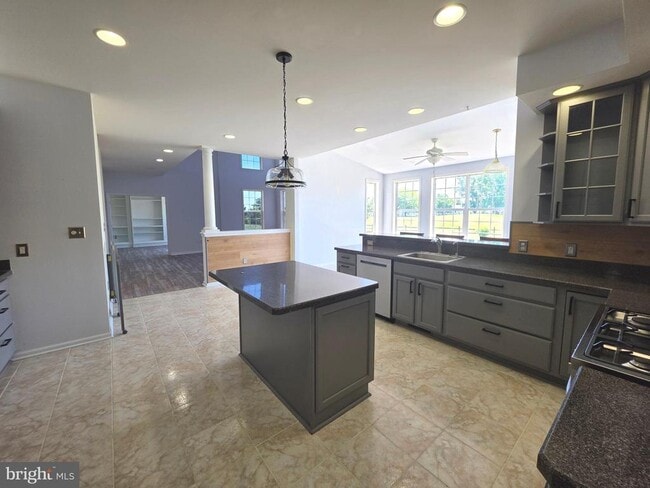 Building Photo - 109 Masters Ln