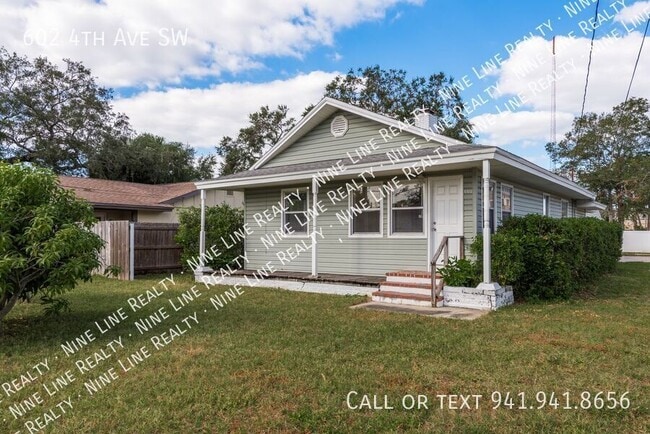 Building Photo - 602 4th Ave SW