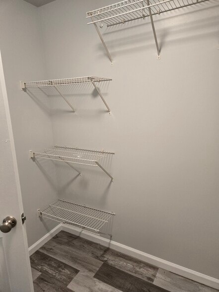 Master Bed Closet - 59 Sopwith Way