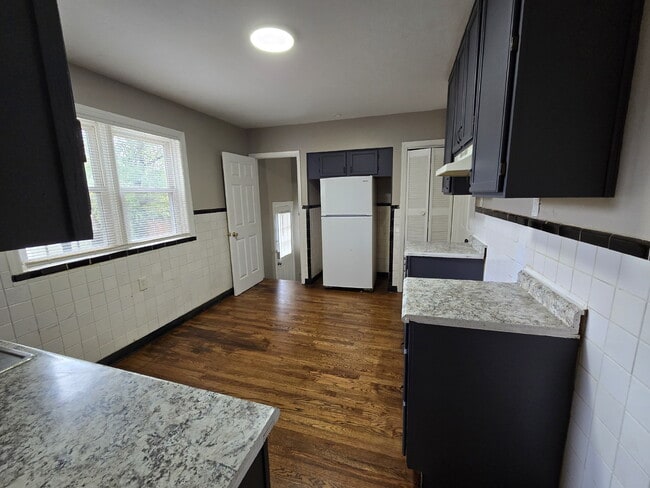 Building Photo - Florissant 3-Bedroom Rental – Affordable &...