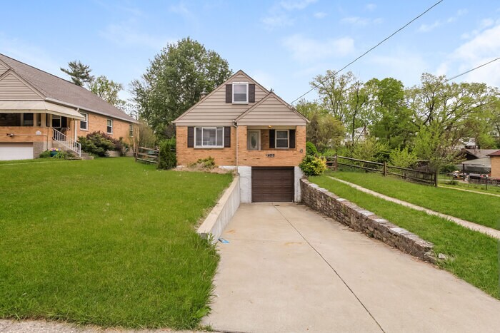 Primary Photo - 4010 Washington Ave