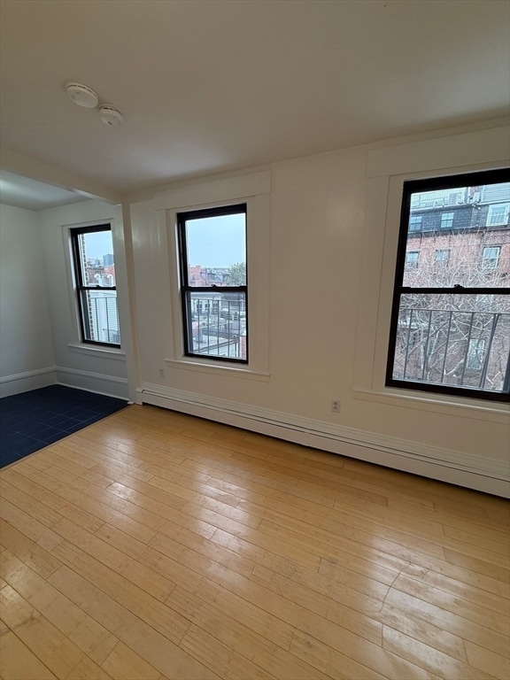 Building Photo - 4 Milford St