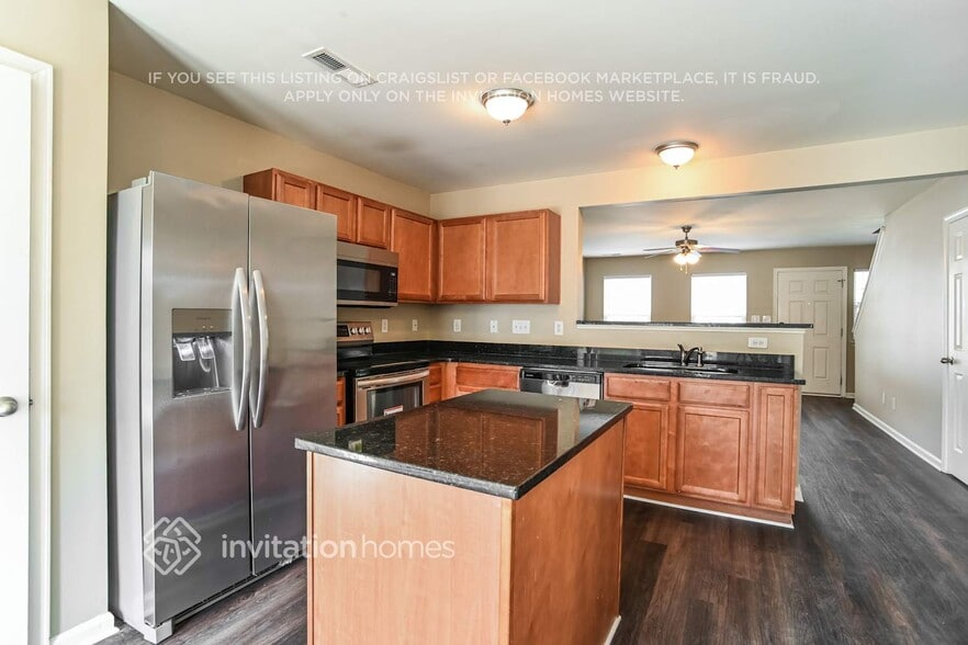 Building Photo - 12703 Alvin Woods Dr