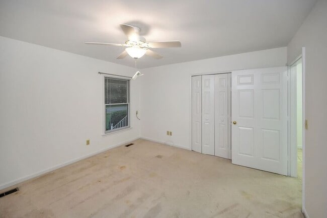 Building Photo - 3914 Doran Rd