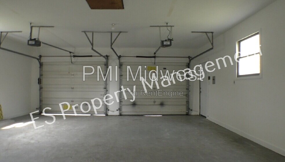 Building Photo - 501 S Biltmore Ave