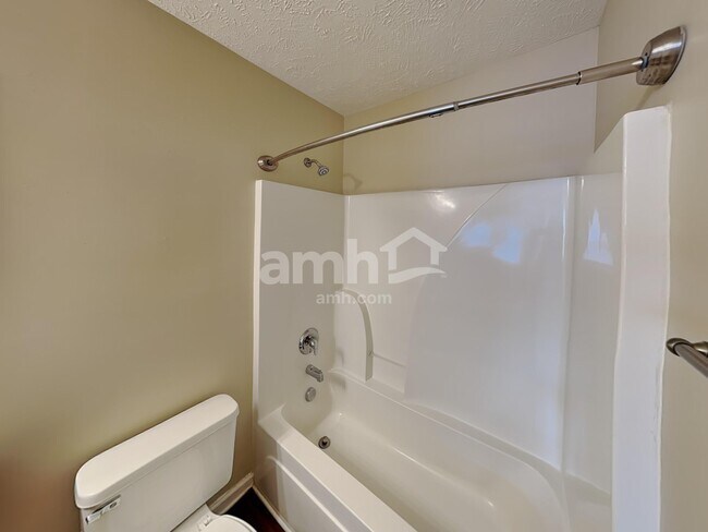 Building Photo - 2008 Red Jacket Ter