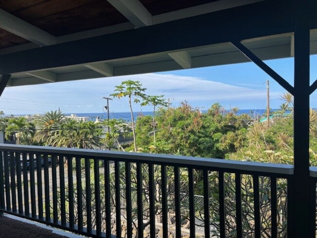 Building Photo - 75-177 Kalani St