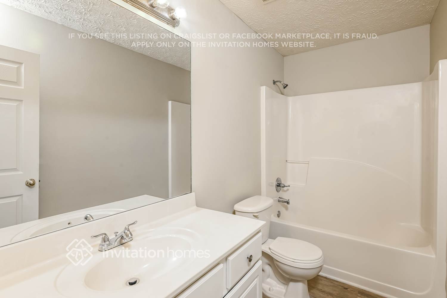 Building Photo - 755 Clairidge Ln SW