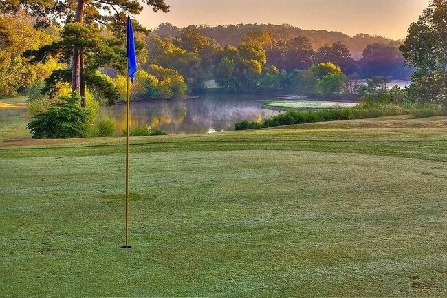 Building Photo - 128 Lablanc Way NW