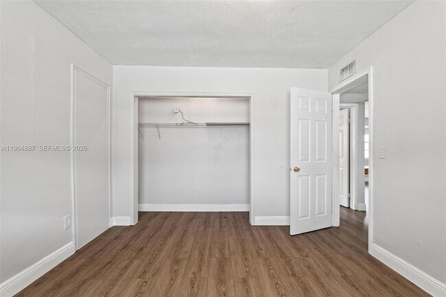 Building Photo - 11441 SW 2nd St