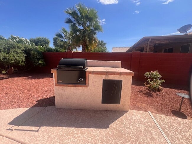 Building Photo - Sun Lakes Rental Home