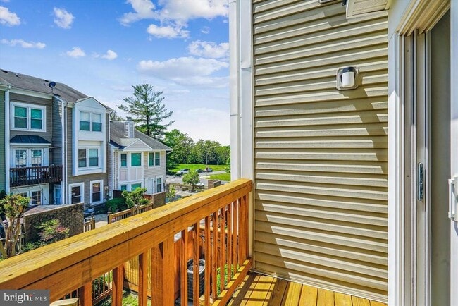 Building Photo - 6010 Sunset Ridge Ct