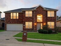 Building Photo - 2605 Oakland Way