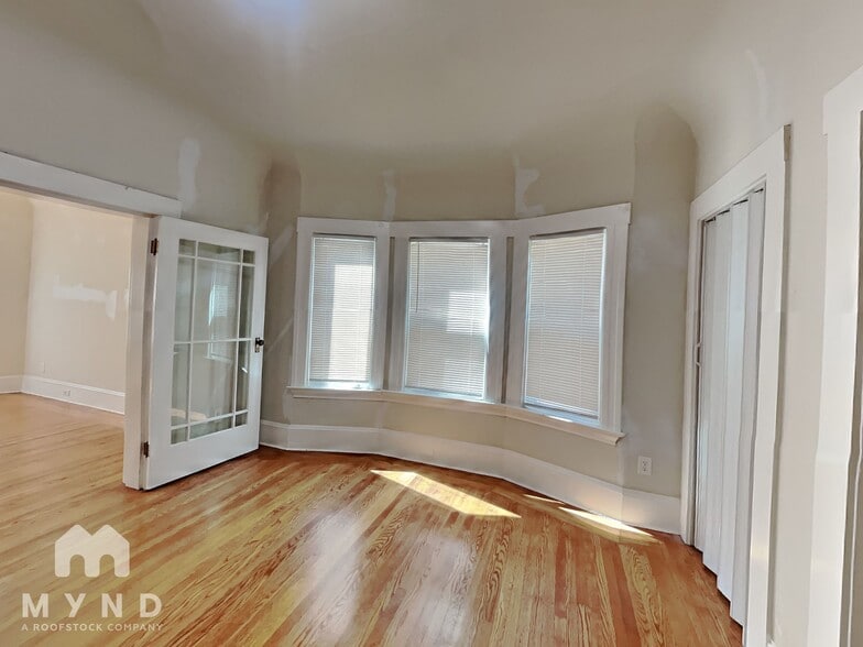 Building Photo - 231 Athol Ave