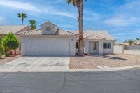 Building Photo - 4579 Canna Dr