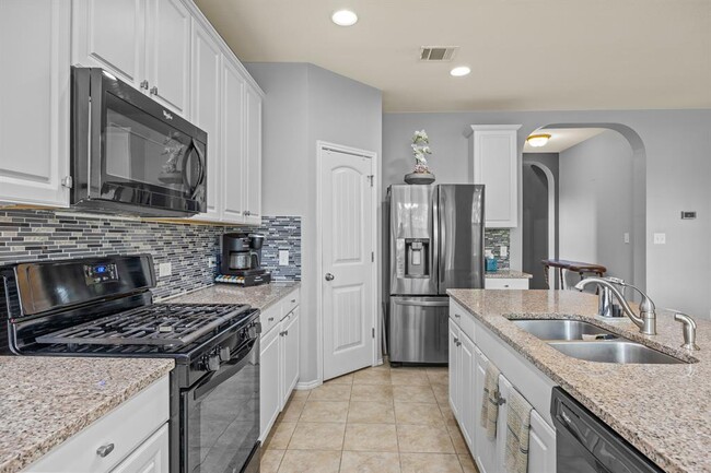 Building Photo - 11309 Birlandier Ct