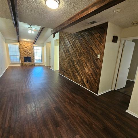 Building Photo - 1510 Cherrycrest Ln