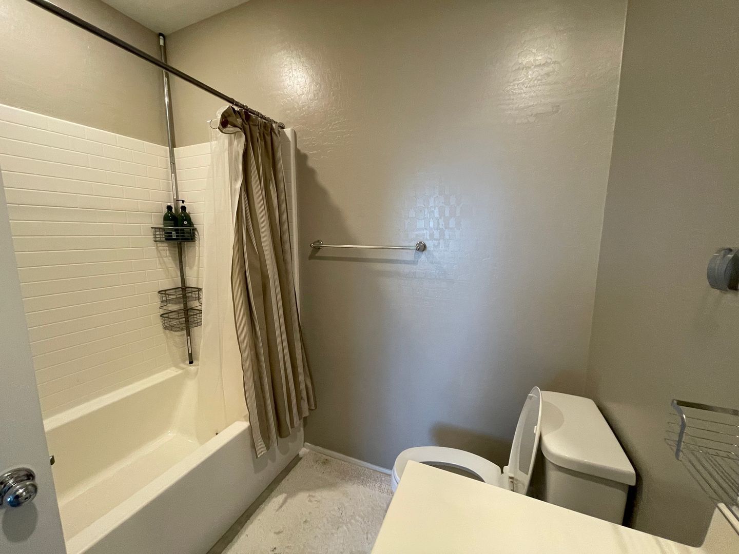 Building Photo - 8591 Insignia Ave