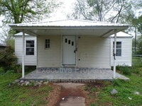 Building Photo - 1725 Short 14th St N
