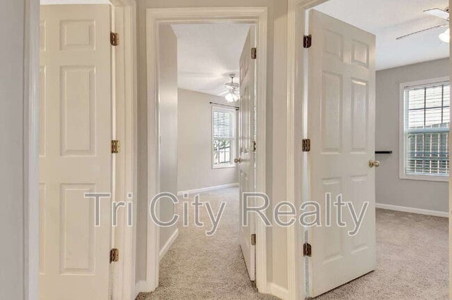 Building Photo - 289 Baldwin Ct