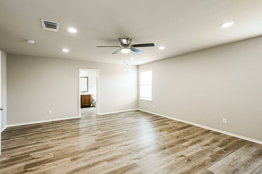 Building Photo - 6315 Gerber Mdw