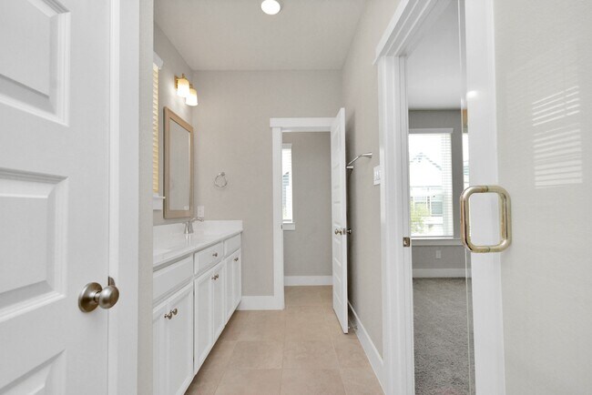 Building Photo - 731 Strawberry Pines Ct