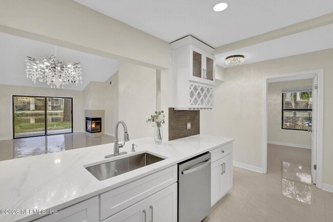 Building Photo - 181 Aruba Ln