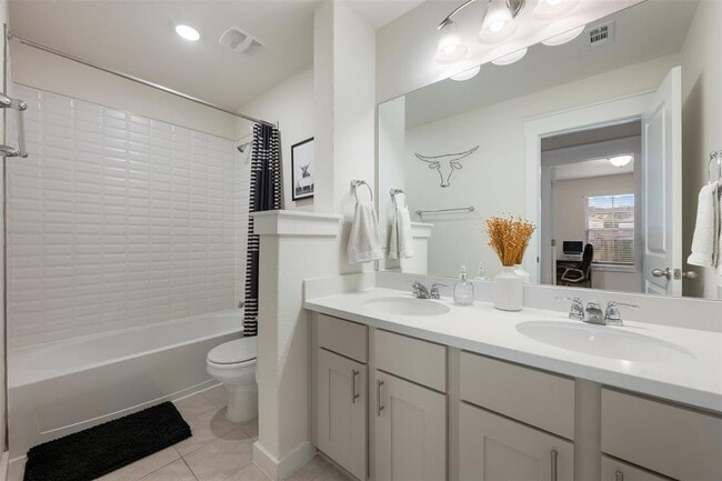 Building Photo - 8204 Prairie Rye Dr