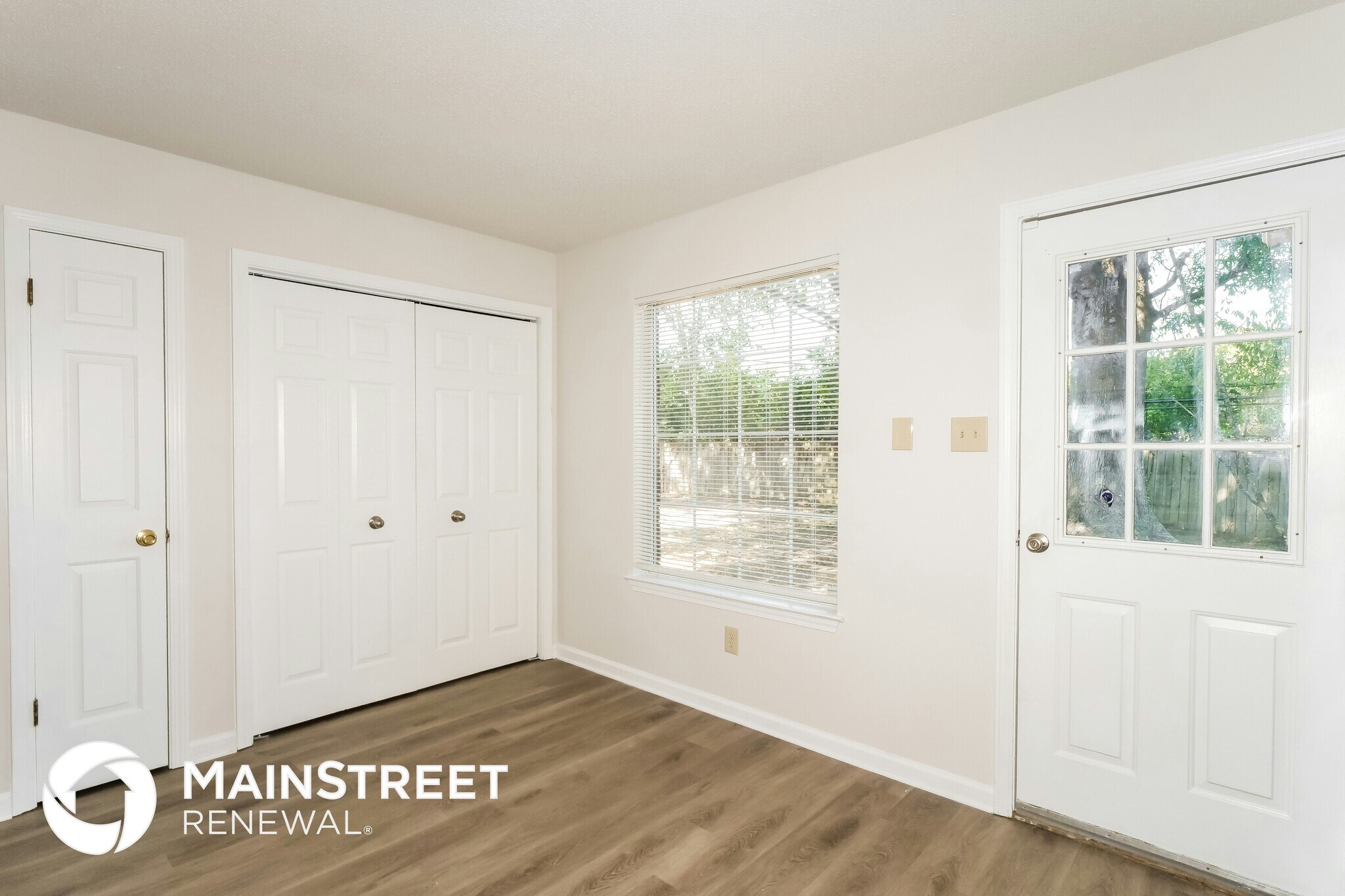 Building Photo - 2813 Arbor Lane Cove