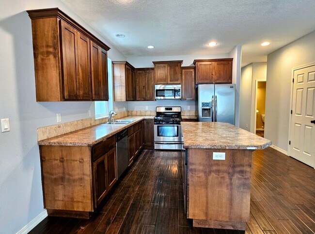 Building Photo - Two-Story House with Tons of Personality! ...