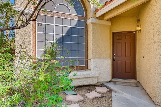 Building Photo - 8213 W Ruby Mountain Way
