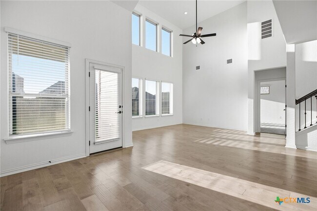 Building Photo - 13720 Jon Ryan Rd