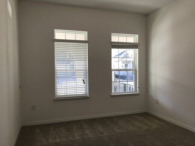 Building Photo - 12928 Westside Vlg Lp