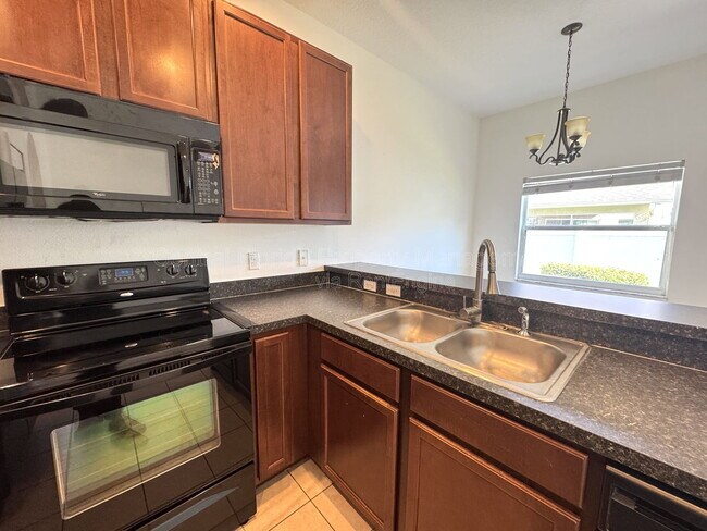 Building Photo - 12117 Citruswood Dr