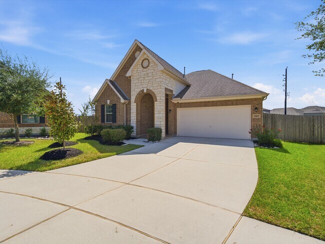 Building Photo - 31407 Elkcreek Bend Dr
