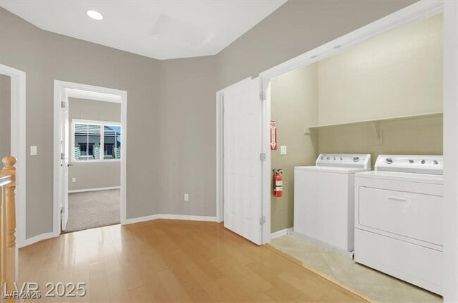 Building Photo - 9225 Dalmahoy Pl