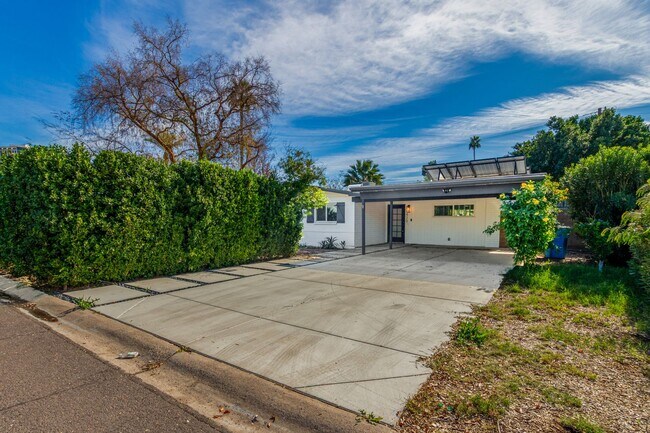 Building Photo - Beautiful Home available to lease!
